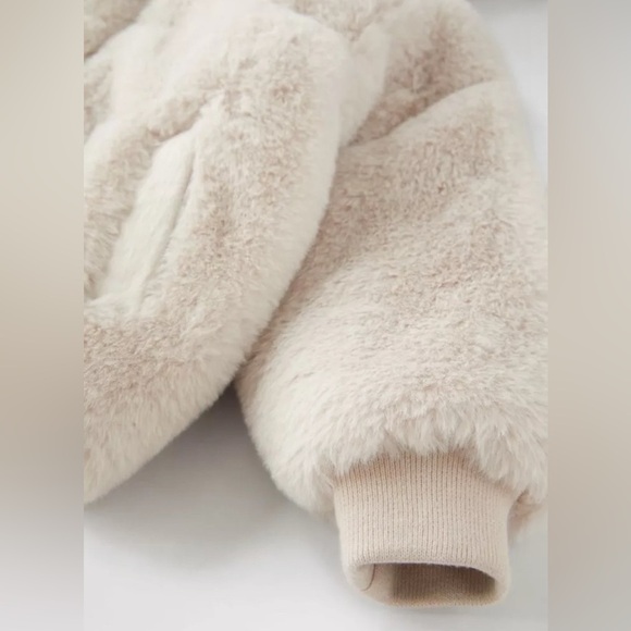 NWT Zara Faux Fur Jacket 12/18 Months - Picture 5 of 6